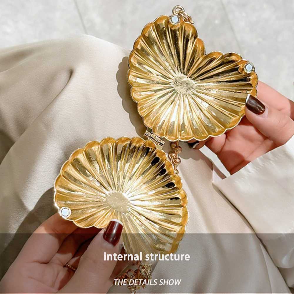 Golden Silver Evening Bag Handbag Luxury Designer Shoulder Crossbody Bags Party Wedding Clutch Mini Heart Pattern Shell Purse W250816