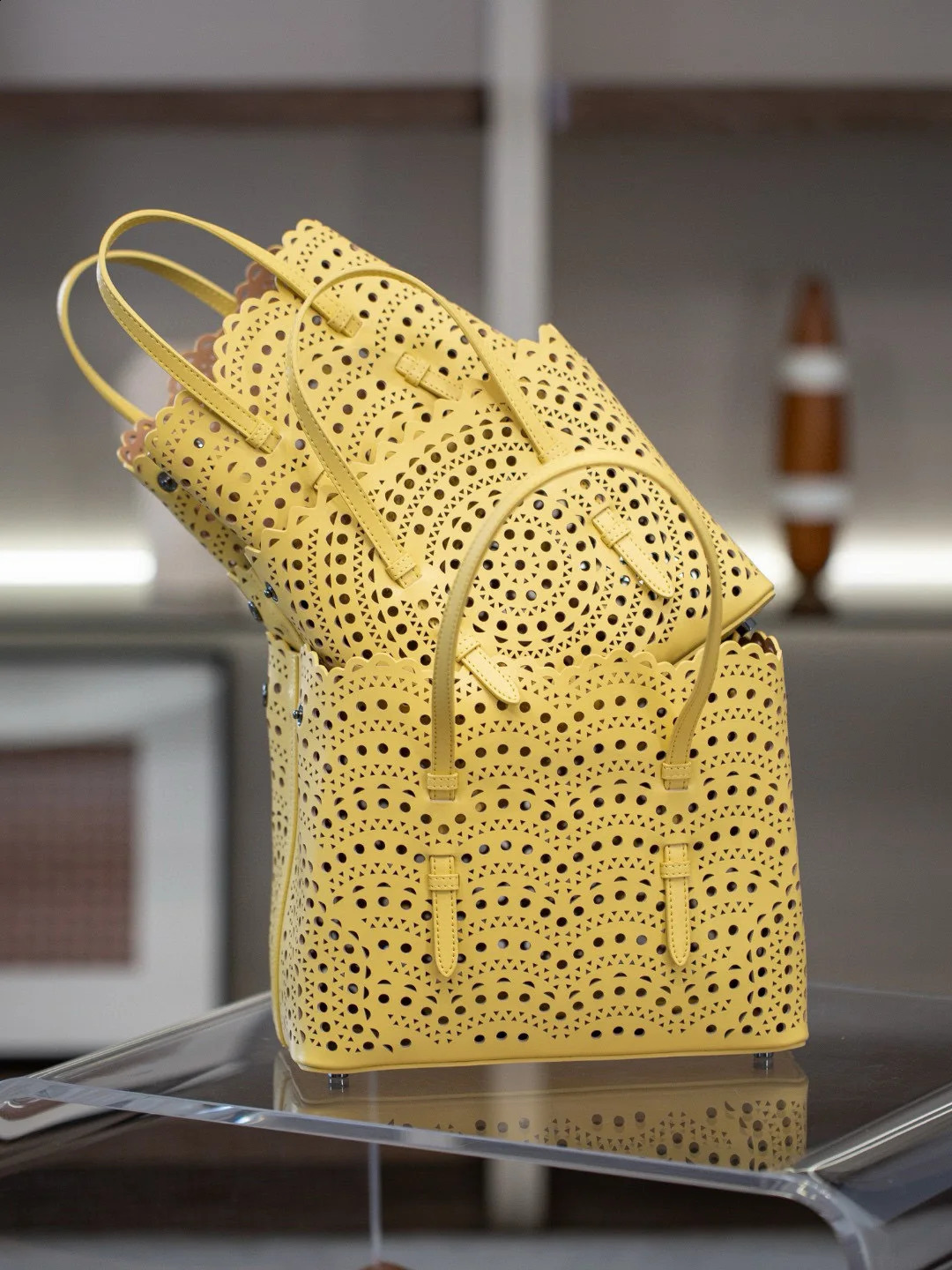 niche leather wavy hollow carved cauliflower basket bag highend fashion oneshoulder crossbody small 250815