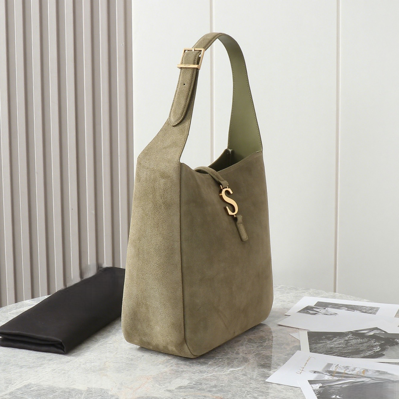 2025 New Bucket Bag Fashionable High end Single shoulder Retro Versatile Bucket Bag Large Capacity Underarm Bag