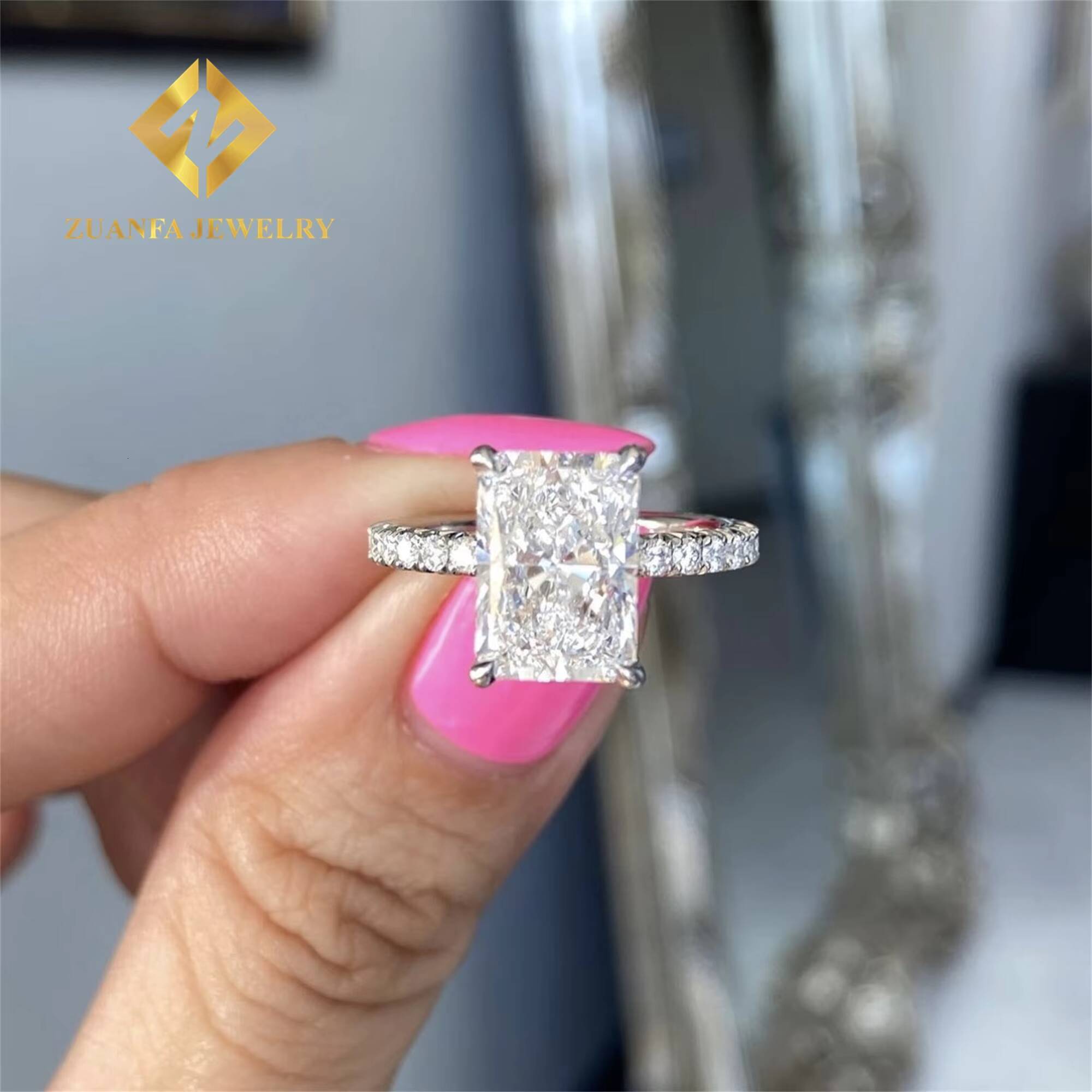 Custom Made 10k Solid Gold Luxury Gorgeous Bridal Wedding Jewelry 3Ct Crushed Radiant Lab Grown Diamond Engagement Wedding Ring