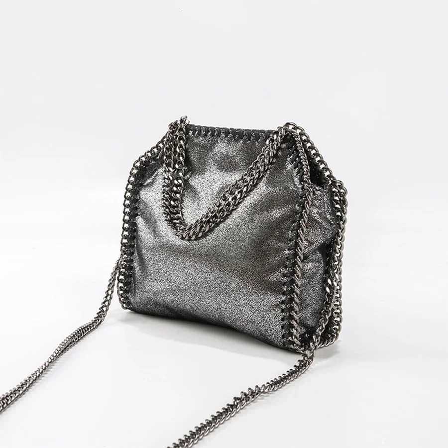 Womens Shoulder Bags New Chain Strap Quilted Purses And Handbags Designer Female Shoulder Crsossbody Bag Ladies Hand Bag Y250815