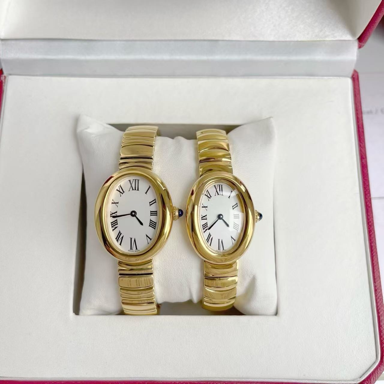 The new fashionable ladies' watch is 18k gold-plated and never fades. The bathtub watch measures 23*31mm and is available for free shipping