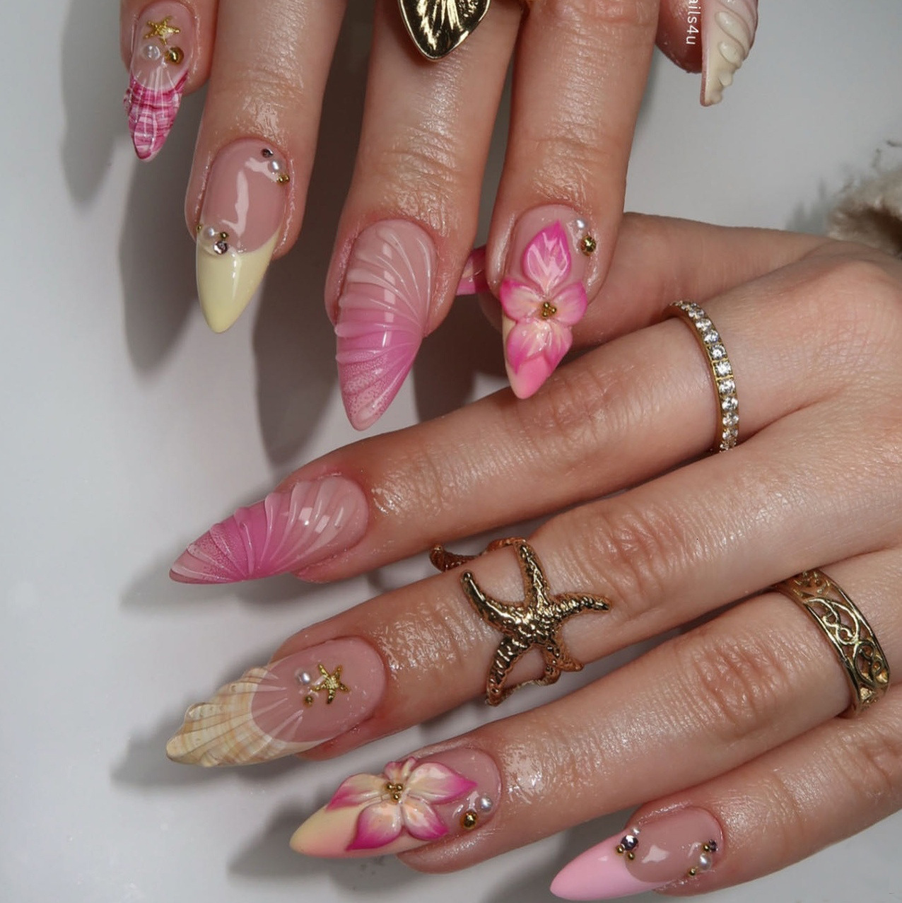 Fashionable Sweet Pink and Yellow French Flower 3D Resin Nail Tips Fake Nails Finished Product