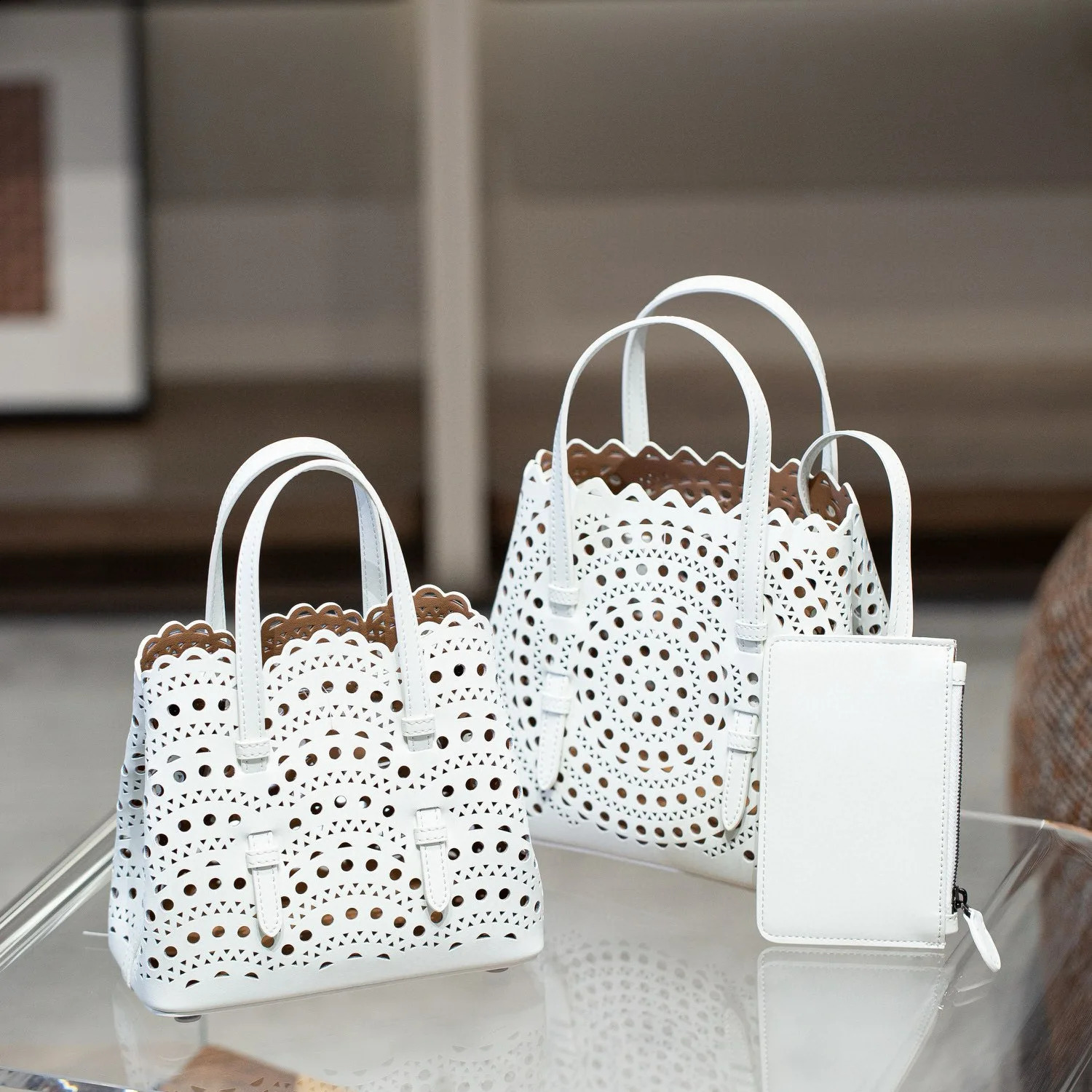 niche leather wavy hollow carved cauliflower basket bag highend fashion oneshoulder crossbody small 250815