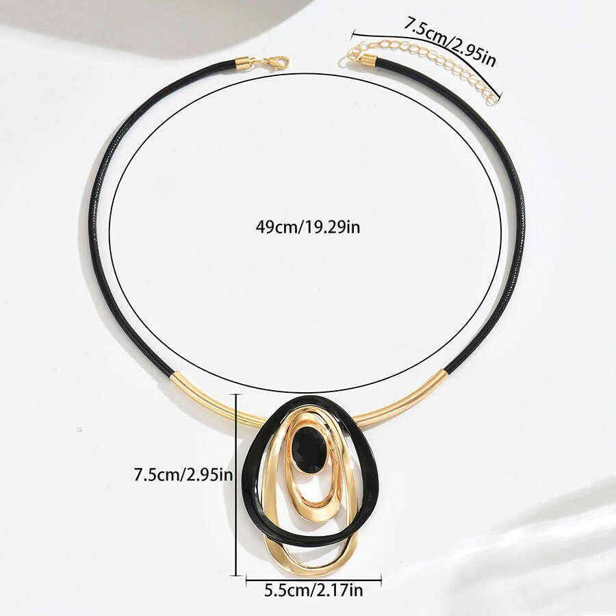 Geometric Circle Pendant Long Necklace for Women, Niche Exaggerated Design Clavicle Chain