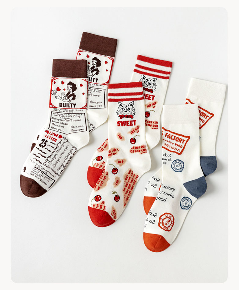 Oil painting socks ins trend wearing retro fashion couple spring and autumn solid color socks.