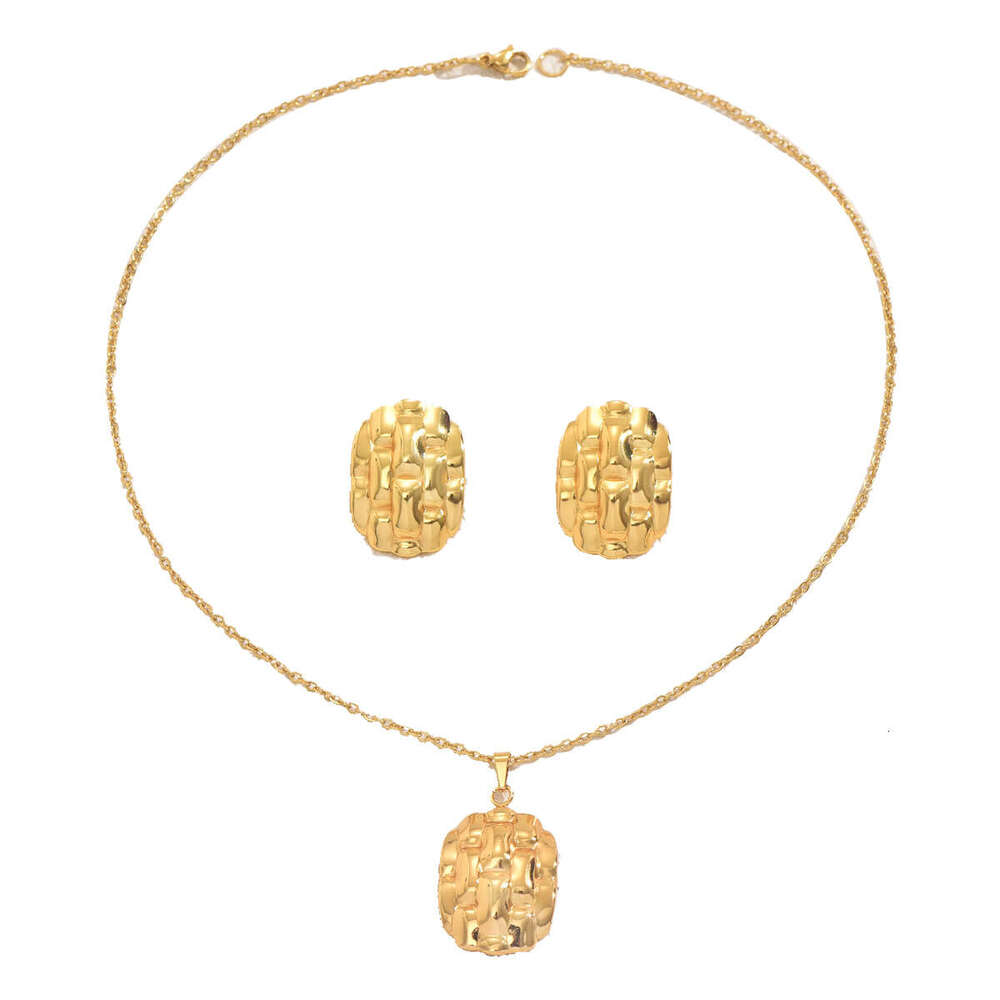 Irregular Women's Necklace Jewelry Set Geometric Wrinkle Texture Design Earrings Versatile High-end Feel