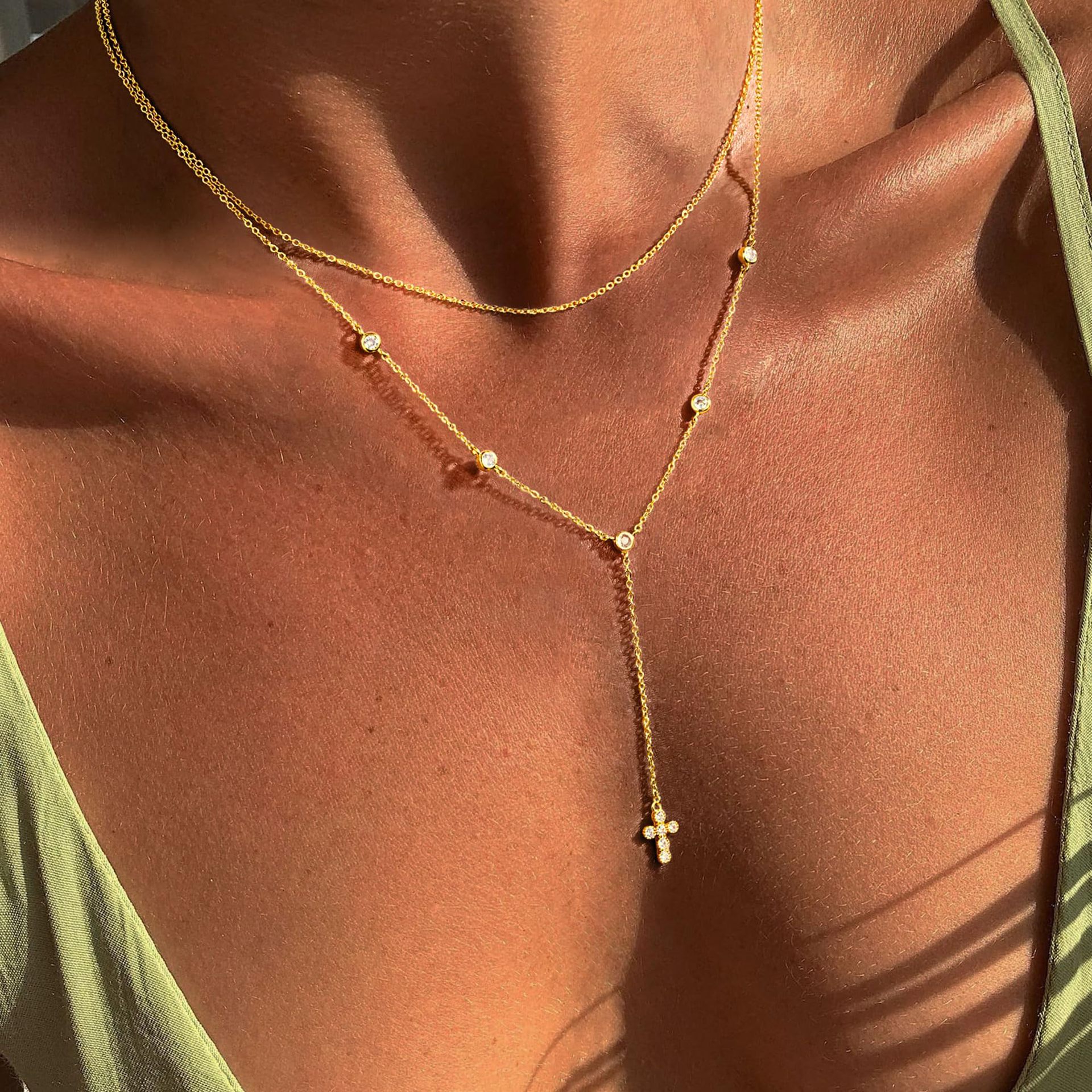 2025 New Arrival Women Niche Designed Y Shaped Cross Pendant Necklace Trendy Unique Jewelry