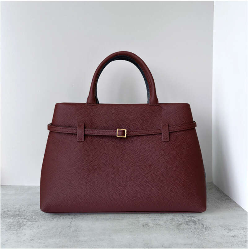 Designer Tote Autumn Winter New Top Layer Cowhide Simple Commuter Large Capacity Handheld Briefcase Single Shoulder Crossbody Bag