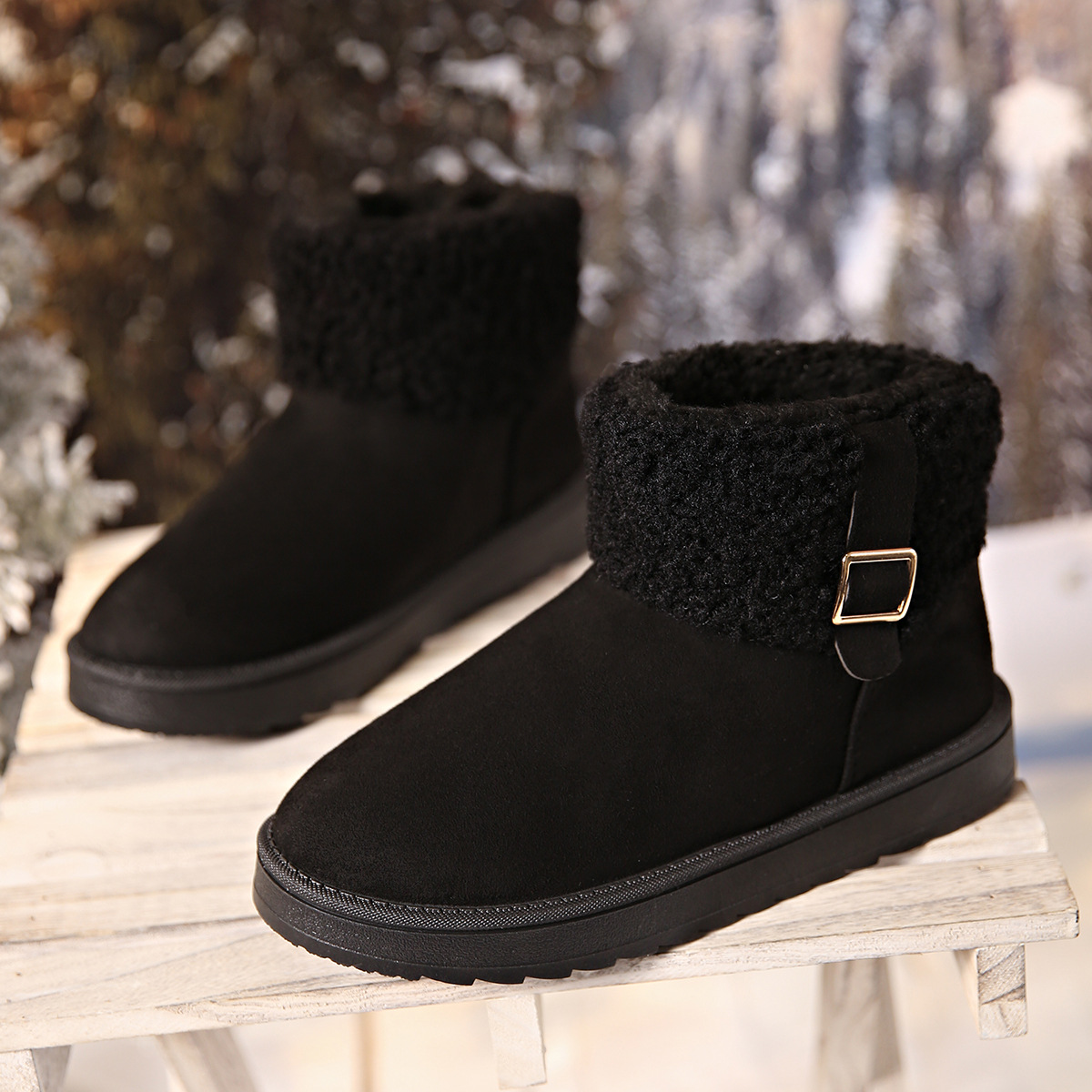 Fashion women's plus size snow 2025 winter designer's new style with plush warm Mid-calf cotton boots camel off white black