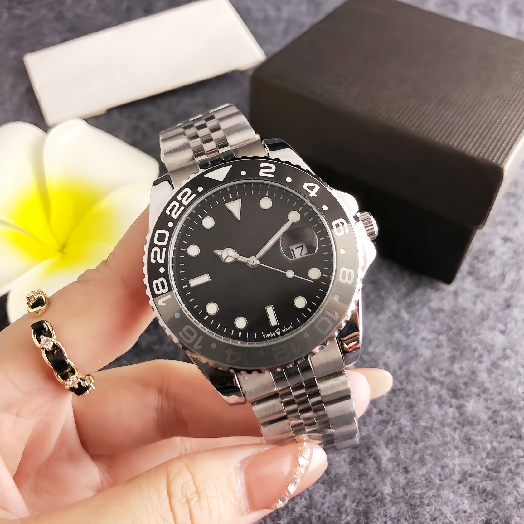 Hot Sale Waterproof Men's Watch Simple Stainless Steel Strip Quartz Women Watches Fashion Calendar Man Business Watch vintage Chronograph Clock 41MM