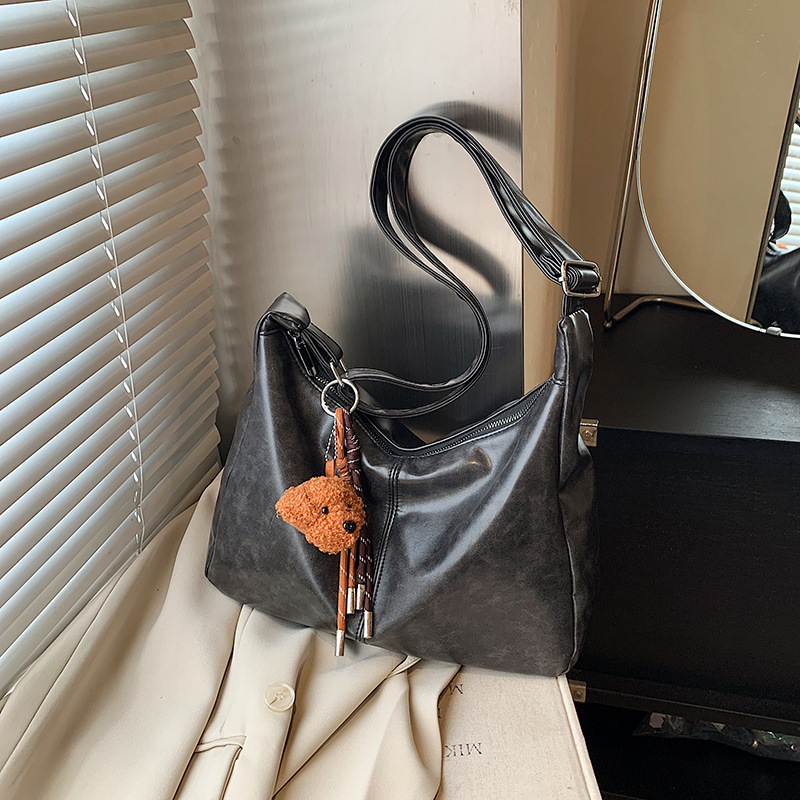 Cross-border Luxury Bag Retro Bag Women Large Capacity 2025 New Autumn Winter Casual Niche Crossbody Bag Work Commute Dumpling Bag
