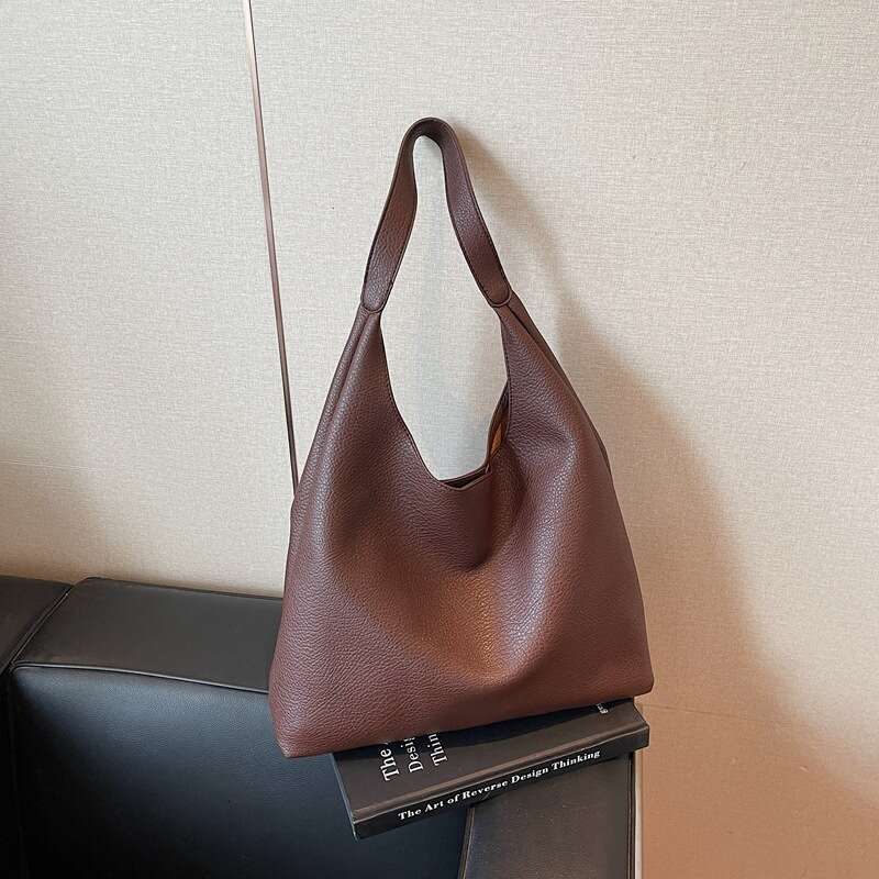 Korean Daily Commuting Underarm for Women 2025 Summer Soft Leather Casual Versatile Shoulder Tote Bag