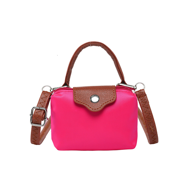 Luxury Bag Dumpling Bag Nylon Waterproof Luxury Bag Crossbody Bag Phone Bag 2025 Summer New Exquisite Cute Designer Bag Women's Bag Fashion Solid