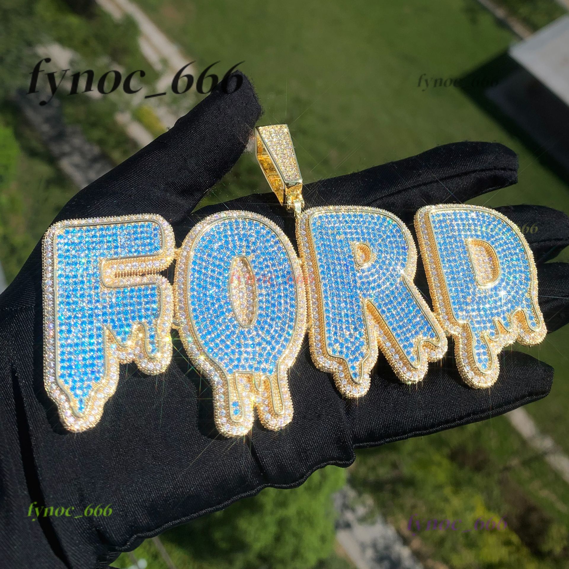 Customized Name Necklaces Iced Out Sky Blue Cubic Moissanite Letters Pendant Personalized Fashion Hip Hop Jewelry for Gift