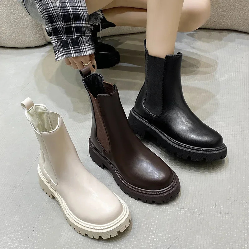 Ankle Boots Autumn Winter Classics Chelsea Boots Women Black Shoes Leather Platform Short Boots Slip on Elastic Band Goth Shoes 250815
