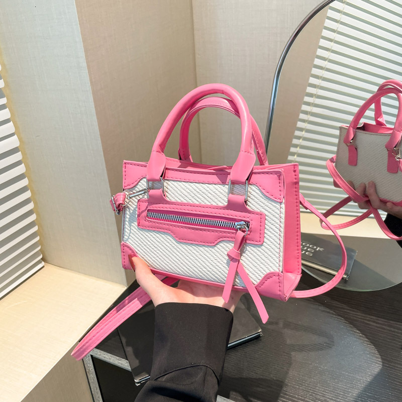 Nich Design Bag Luxury Bag For Designer Bag Women 2025 Summer New Style Textured Fashionable Crossbody Luxury Bag Bag French Woven Patchwork Handbag S