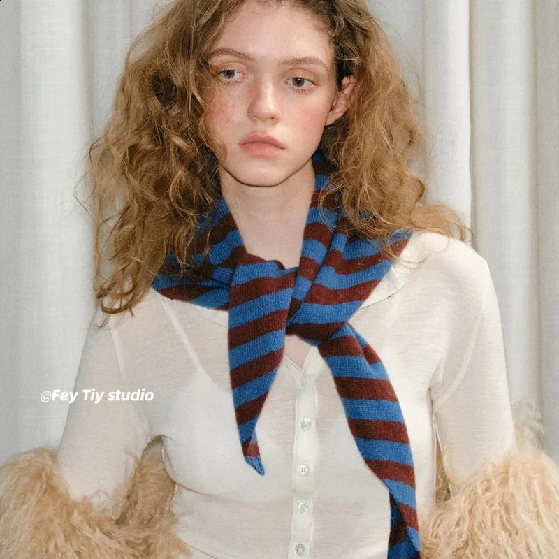 Versatile Striped Wool-blend Knitted Triangle Scarf Small Versatile Warm Korean Hood Scarf Shawl Neck Scarves Headband Woman 250811