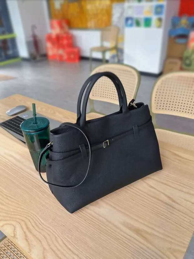 Designer Tote Autumn Winter New Top Layer Cowhide Simple Commuter Large Capacity Handheld Briefcase Single Shoulder Crossbody Bag
