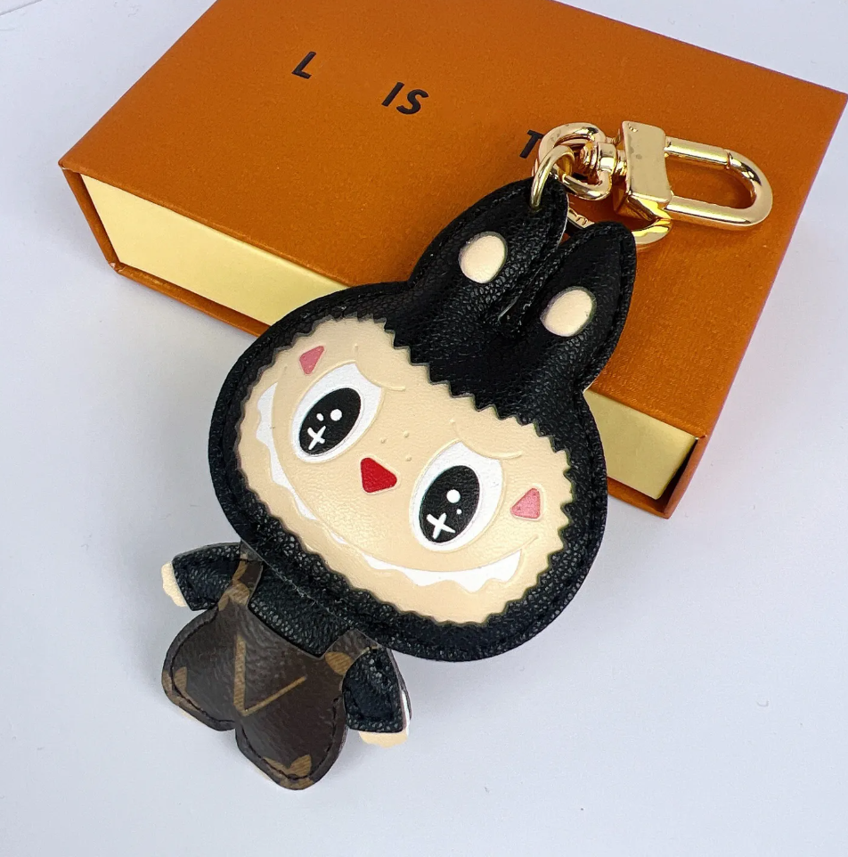 Designer keychain wallet Accessories bag charm luxury v Keychain Handmade Leather Keychains louis vuittonly lvs lvt louisvuitton louievuitton lvkeychains Pen