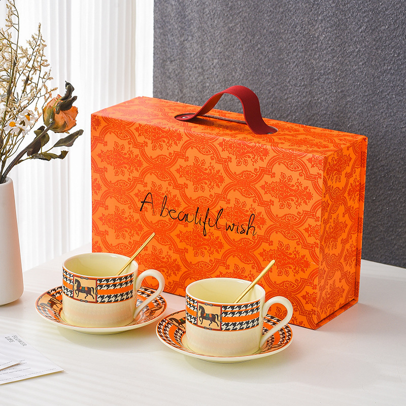 European Style Coffee Cups and Saucers Set Afternoon Tea Bone China Cup Saucers Gift Box Set 250818