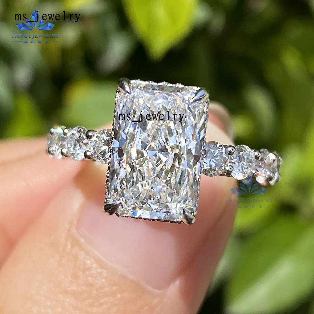 IGI Certified 1-5CT Radiant Cut Lab Grown Diamond Engagement Ring Custom 14K 18K Gold Beautiful Jewelry for Party Gifts