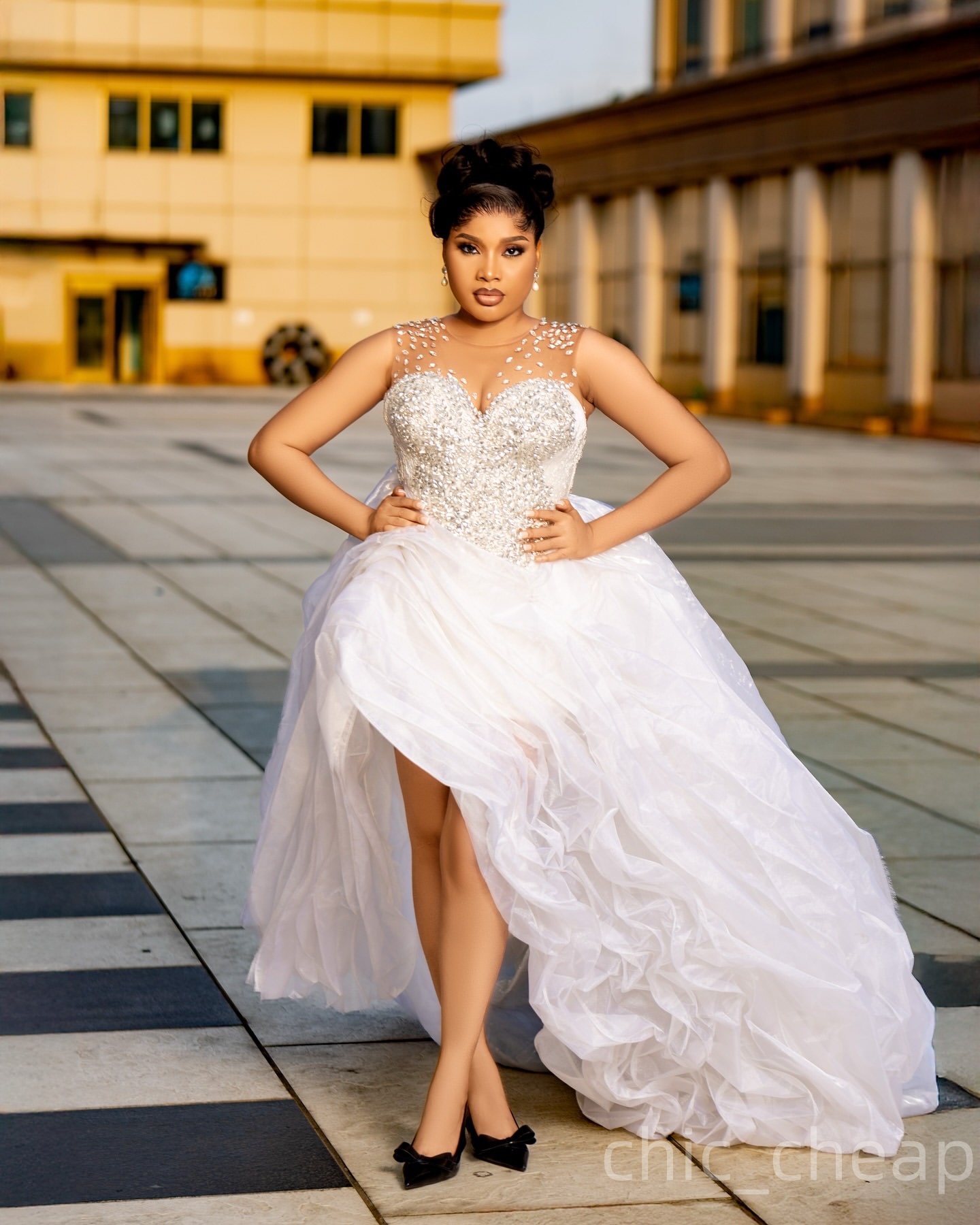 Aso Ebi A-line Ball Gown Prom Dresses 2025 Beaded Crystals High Split Evening Formal Party Second Birthday Engagement Gowns Plus Size Dress For Specia
