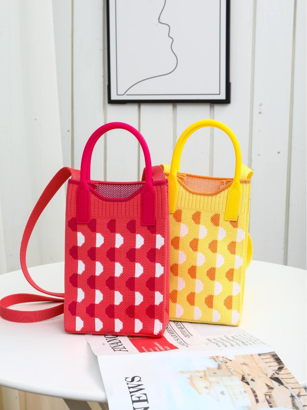 C66 Chic & Stylish Ladies' Smartphone Carrier: Spacious Faux Leather Fly-Wove Pouch