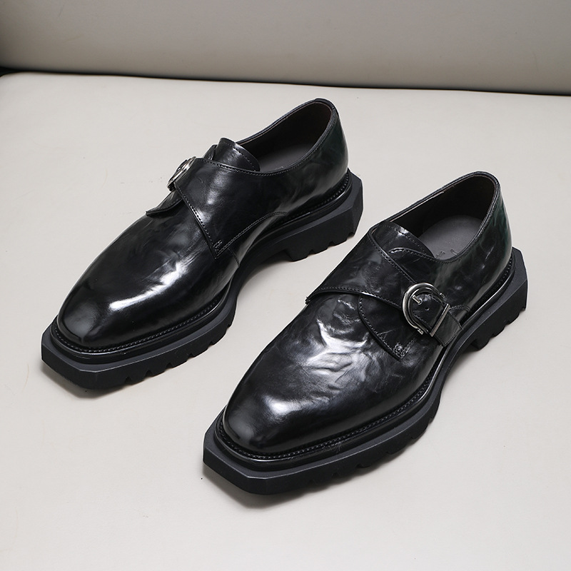 Men's buckle leather shoes made from top-grain cowhide, suitable for weddings and workwear, European style, luxurious quality.