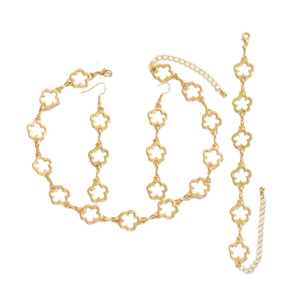 Niche Japanese and Korean Women's Bracelet Jewelry Set Forest Style Plum Blossom Floral Design Long Necklace Tassel Earrings