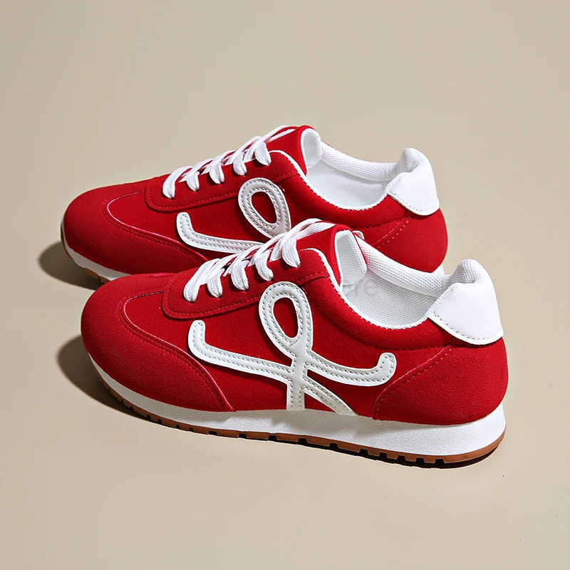 New Vulcanized Wedged Sneakers Womens Lace Up Sports Shoes Casual Non Slip Trainers Comfortable Jogging Shoes Sneakers M250818