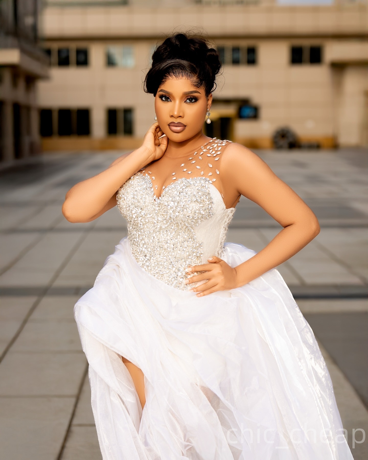Aso Ebi A-line Ball Gown Prom Dresses 2025 Beaded Crystals High Split Evening Formal Party Second Birthday Engagement Gowns Plus Size Dress For Specia