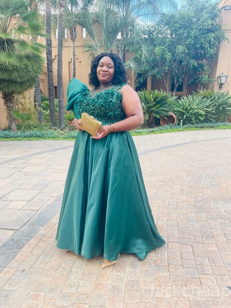 2025 Plus Size Hunter Green A-line Mother Of Bride Dresses Beaded Floral Lace Satin Evening Party Mama's Dress Vintage Birthday Wedding Guest Gro