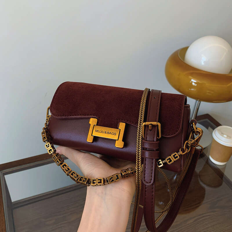 2025 Bags New Women's High-End Designer Chain Underarm Versatile Handbag Crossbody Small Square Bag
