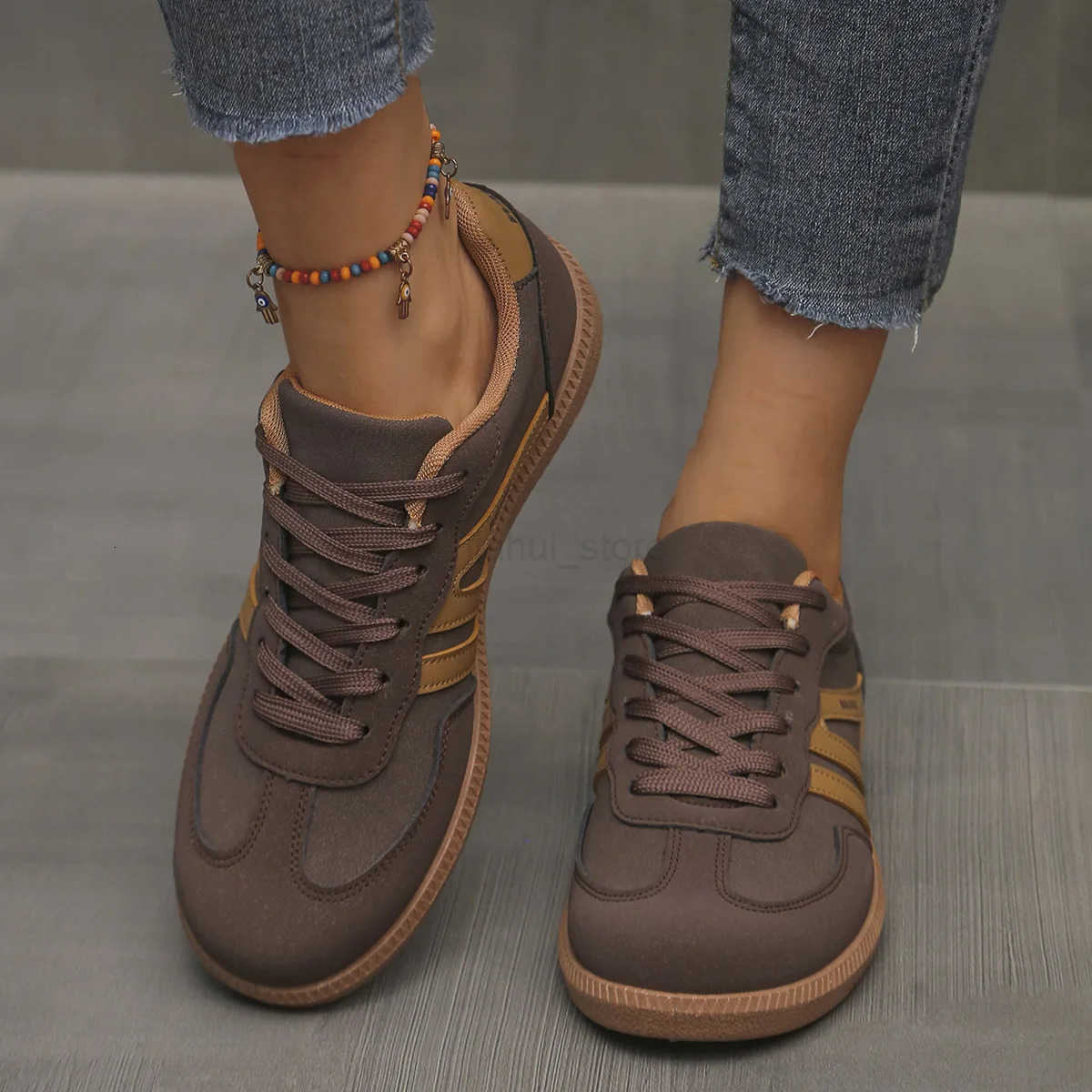 2025 Women Sneakers Spring New Luxury Flat Loafers Comfortable Slip on Soft Female Sneakers Lightweight Outdoor Shoes for Women M250818