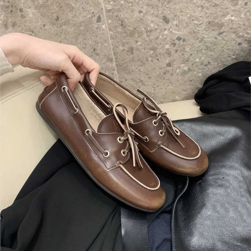 2025 Womens Loafers Shoes Genuine Leather High Quality Round Toe Soft Sole Flat Shoes Lace Up Breathable Ladies Casual Shoes M250818