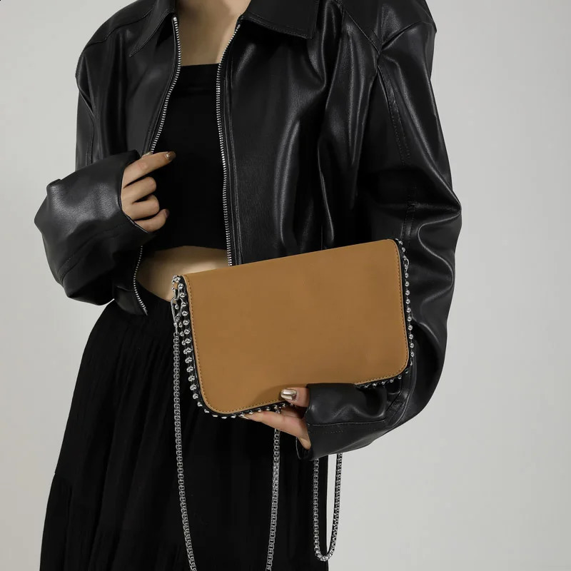 ner Flip Crossbody Bags For Women Fashion Chain Mobile Phone Purse Travel Vacation Shoulder Messenger Bag Sac A Main Female 250815