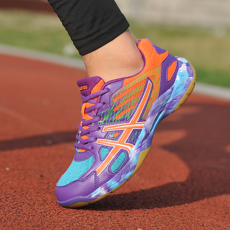 Casual badminton shoes for men and women same style for sports training shock absorption comfortable wear resistant non slip fashionable and versatile