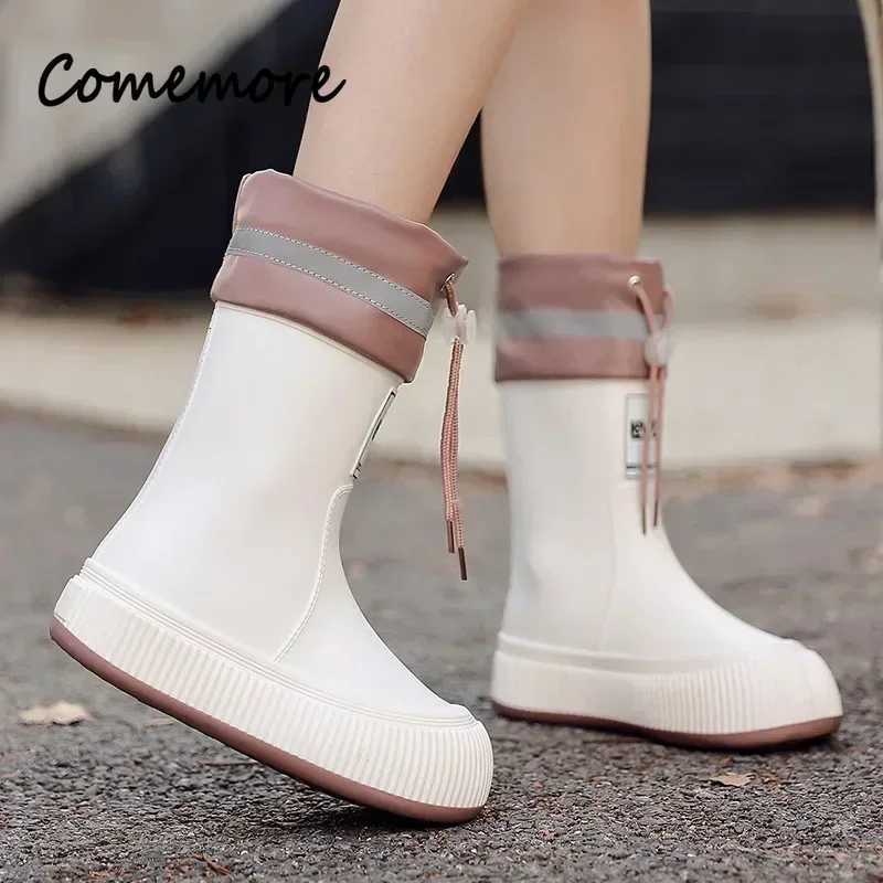 Womens Rain Boots Anti-Slip Trend Lightweight Soft Rain Shoes Female Outdoor Fishing Thick Sole Waterproof Shoes Comfortable XJ250818