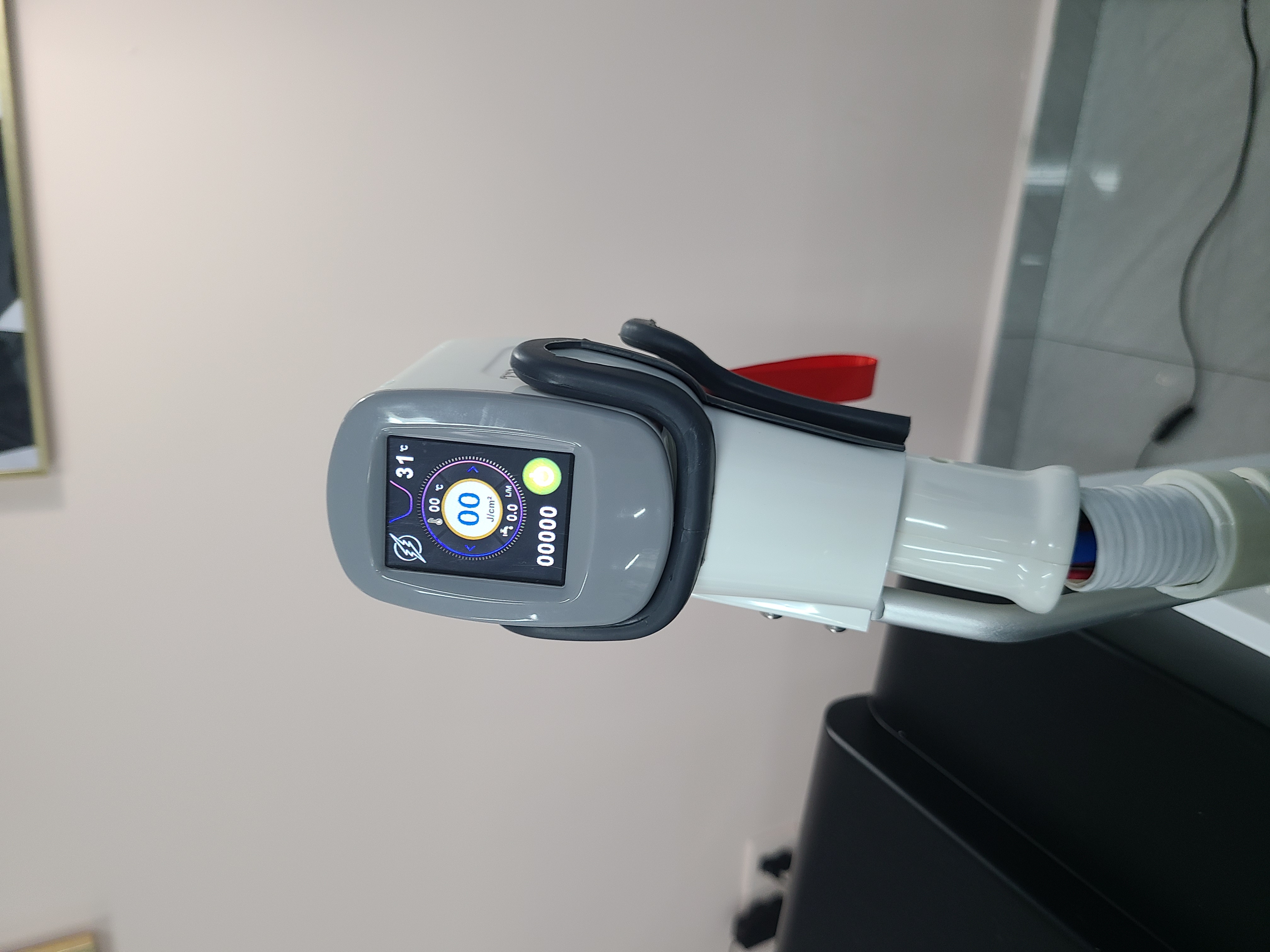 Painless 808nm Diode Laser Hair Removal Equipment Triple Wavelength 755 808 1064 Permanent Hair Reduction Machine For All Skin Types Beauty Salon Use
