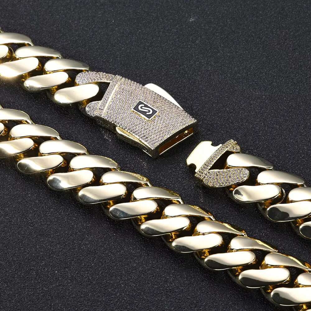 NUOYA High Quality 14K Monaco Sier Link Necklace Iced Out VVS Moissanite Clasp Smooth Cuban Chain Jewelry