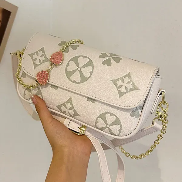 Designer bag Shoulder Bag Luxury Bag Crossbody Purse Designer 2025 printed crossbody bag women's fashion all-match commuter shoulder bag white pi
