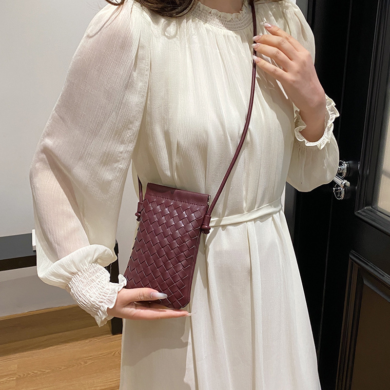 Free Shipping Designer Luxury Fashion New Mini Phone Bag Women's Handwoven Bag Simple Trendy Versatile Retro Compact Shoulder Crossbody Leisure B