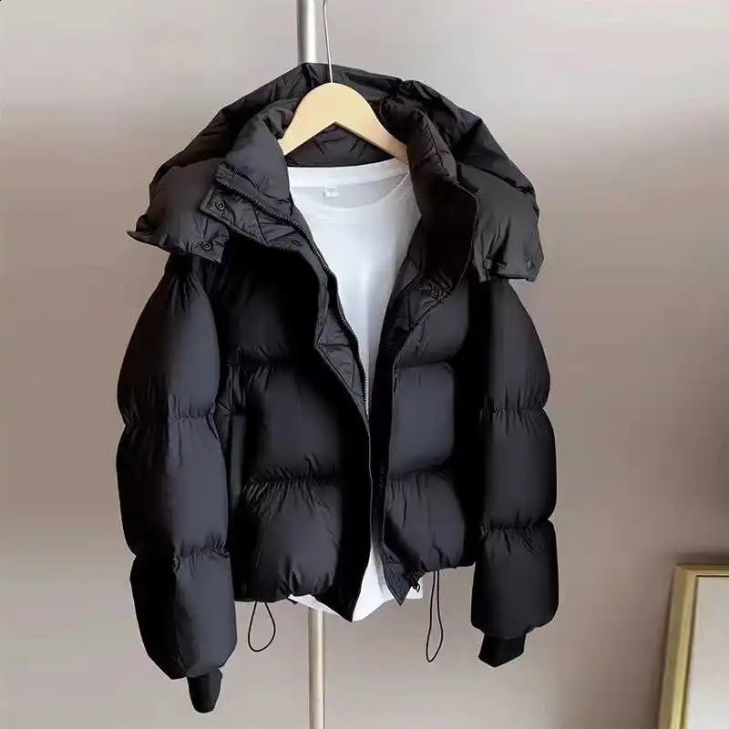 Black Parkas Crop Puffy Coats Women Fashion Korean Winter Slim Thick Warm hooded Shorts Coats Streetwear All Match Chic Jacket 250815
