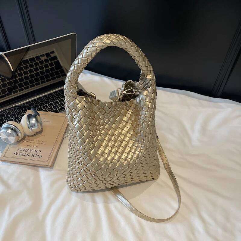 Elegant Classic Designer Paris Fashion Crossbody Bag Large Capacity Solid Color For Women Minimalist Messenger Shopper