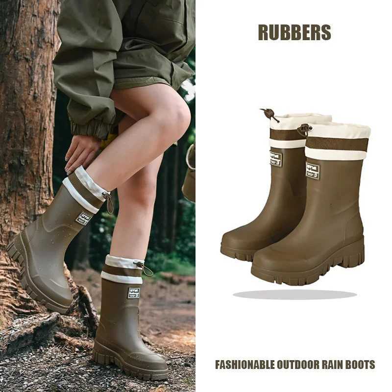 Family-sized Waterproof N-slip Rain Boots for Outdoor Activities Mahing Designs for Adults Kids XJ250818