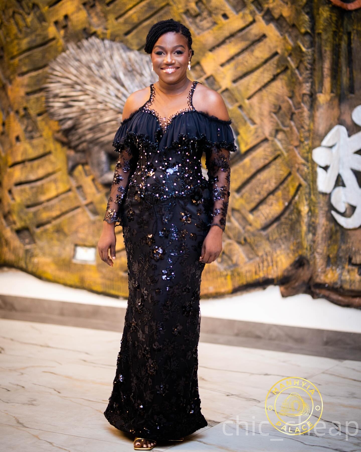 2025 Plus Size Black Mermaid Mother Of Bride Dresses Crystals Beaded Sequined Evening Party Mama's Dress Vintage Birthday Wedding Guest Groom Mot
