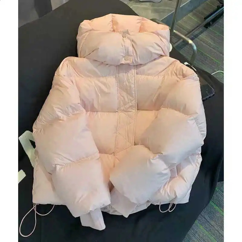 Black Parkas Crop Puffy Coats Women Fashion Korean Winter Slim Thick Warm hooded Shorts Coats Streetwear All Match Chic Jacket 250815
