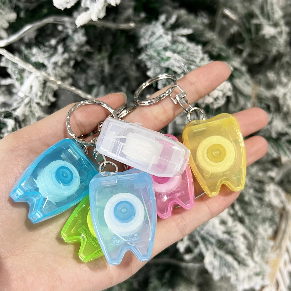 30Pcs 15M Dental Floss Keychain Oral Care Flosser Teeth Cleaning Pick Hygiene Health Clean Wire Portable Dentist Gift 250811