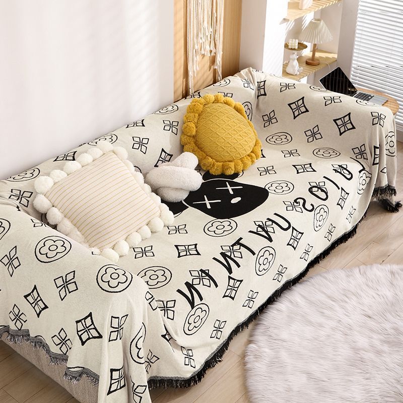 Ins style Cat-Proof Luxury All-Season Universal designer luxcury Throw Full Cover Blanket Sofa Slipcover Dustproof ddmythur